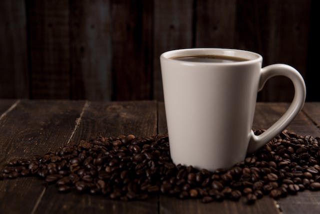Cafeaua fără cofeină: Mituri și realități