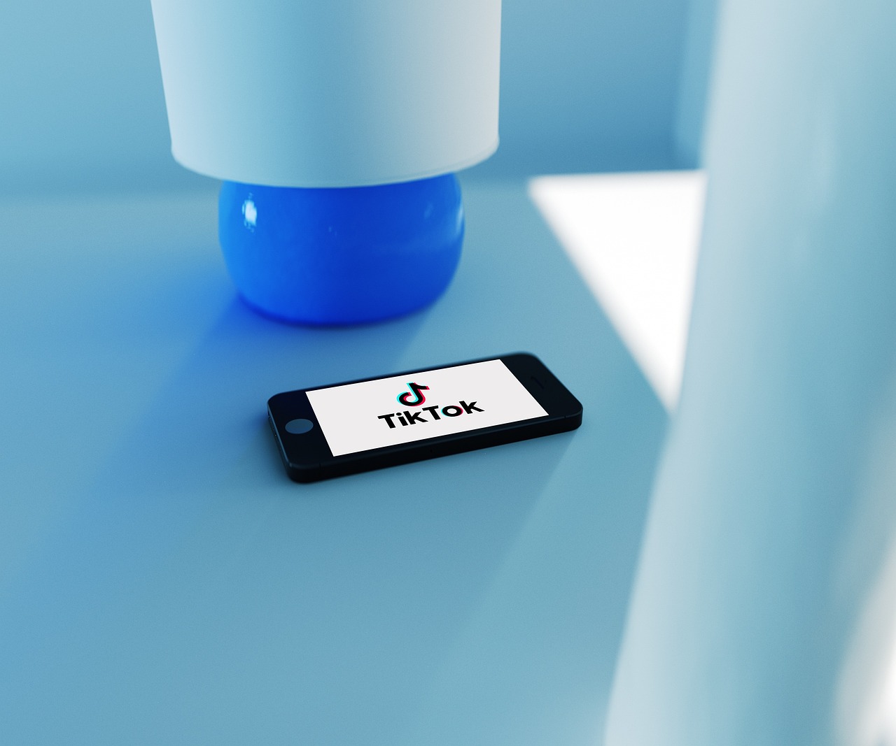 Ghid pentru colaborarea cu creatori TikTok în 2025