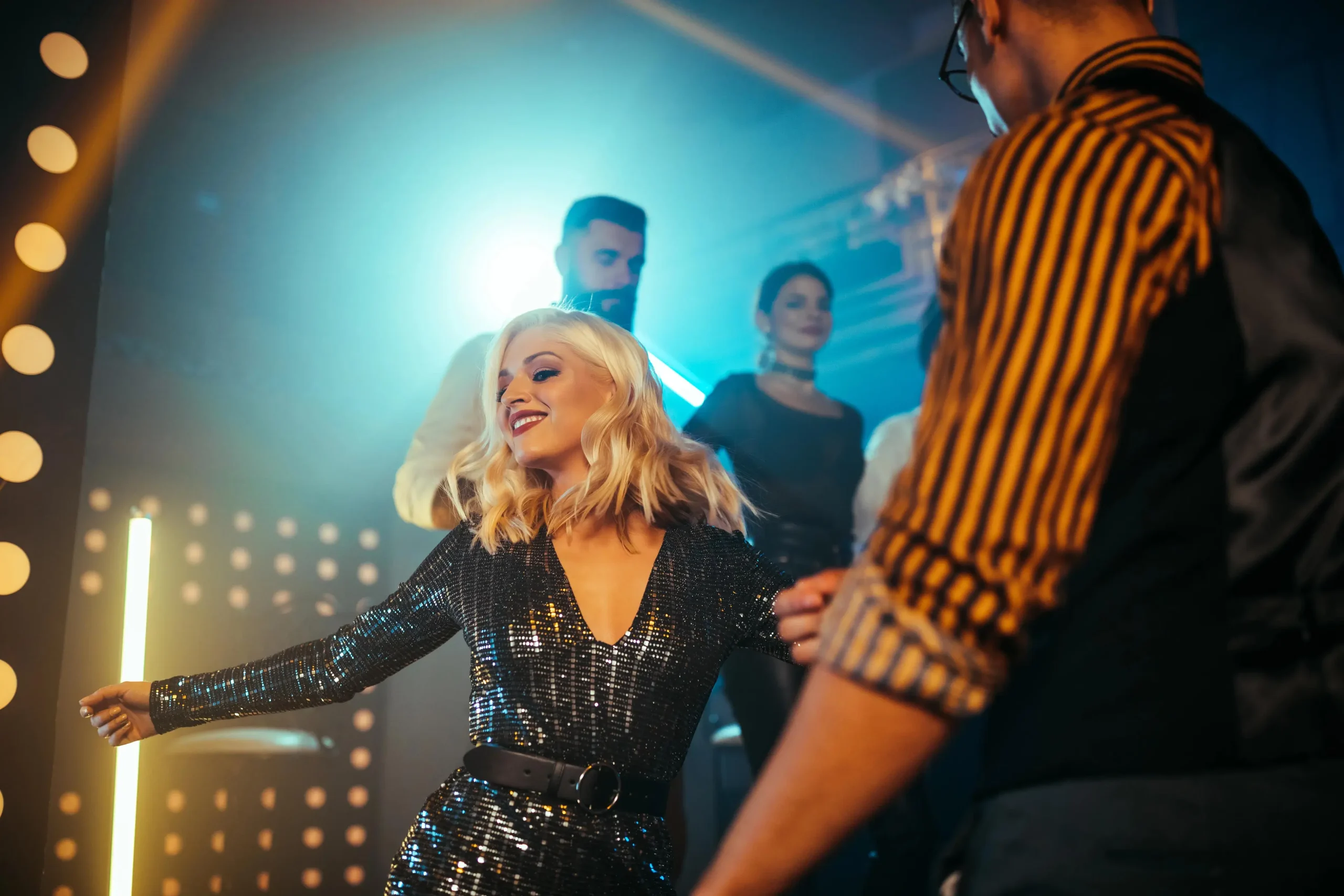 Cum să alegi formația sau DJ-ul ideal pentru nunta ta