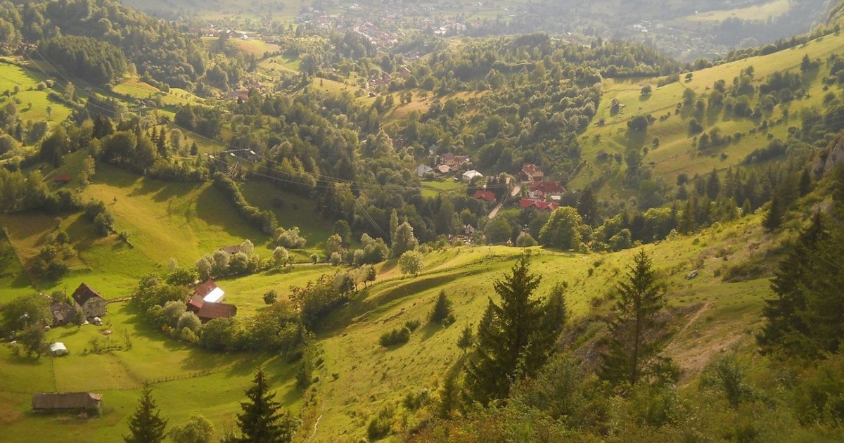 Satul Podu Dâmboviței